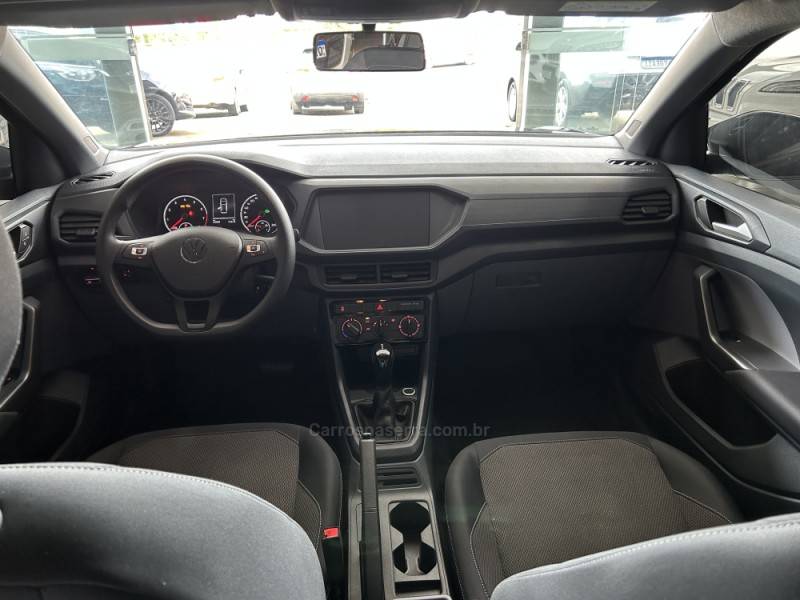 VOLKSWAGEN - T-CROSS - 2023/2023 - Preta - R$ 97.900,00