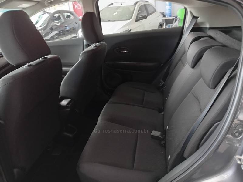 HONDA - HR-V - 2016/2016 - Cinza - R$ 92.900,00