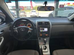 TOYOTA - COROLLA - 2014/2014 - Prata - R$ 74.900,00