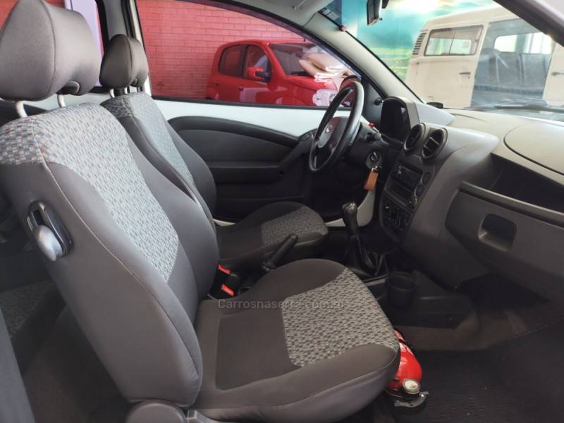 FORD - KA - 2013/2013 - Branca - R$ 28.900,00