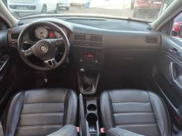 VOLKSWAGEN - GOLF - 2014/2014 - Vermelha - R$ 59.900,00