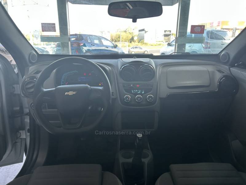 CHEVROLET - AGILE - 2009/2010 - Prata - R$ 33.900,00
