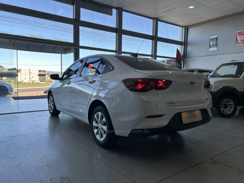 CHEVROLET - ONIX - 2020/2020 - Branca - R$ 73.900,00