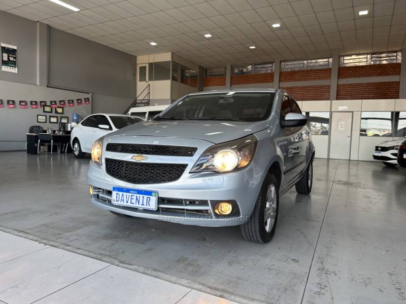 CHEVROLET - AGILE - 2009/2010 - Prata - R$ 33.900,00