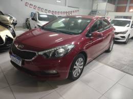 KIA MOTORS - CERATO - 2013/2014 - Vermelha - R$ 64.900,00