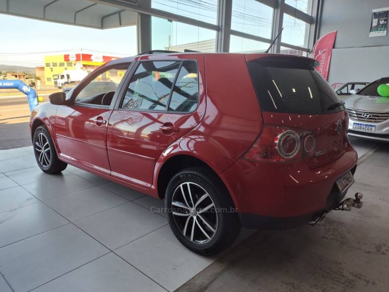 VOLKSWAGEN - GOLF - 2014/2014 - Vermelha - R$ 59.900,00