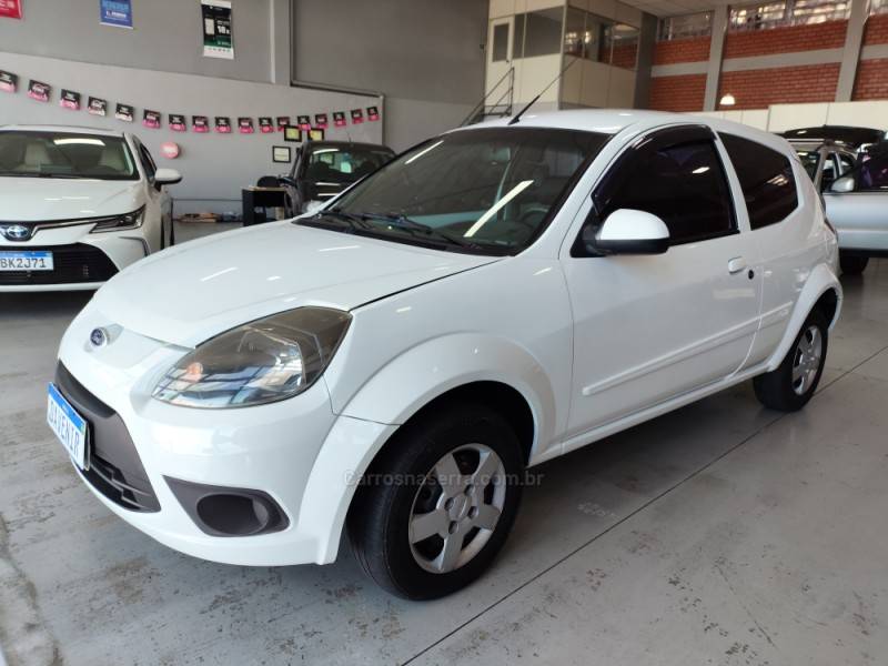 FORD - KA - 2013/2013 - Branca - R$ 28.900,00