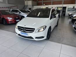 MERCEDES-BENZ - B 200 - 2012/2013 - Branca - Sob Consulta