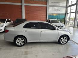 TOYOTA - COROLLA - 2008/2009 - Prata - R$ 59.900,00