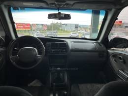 CHEVROLET - TRACKER - 2008/2008 - Prata - Sob Consulta