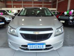 CHEVROLET - ONIX - 2018/2018 - Prata - R$ 51.900,00