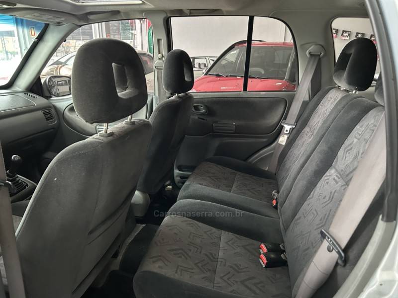 CHEVROLET - TRACKER - 2008/2008 - Prata - Sob Consulta