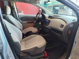 CHEVROLET - SPIN - 2012/2013 - Prata - R$ 57.900,00