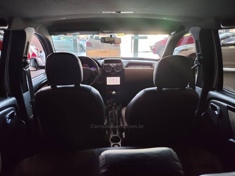 RENAULT - DUSTER - 2015/2016 - Prata - R$ 68.900,00