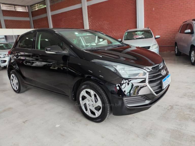 HYUNDAI - HB20 - 2015/2016 - Preta - R$ 55.900,00