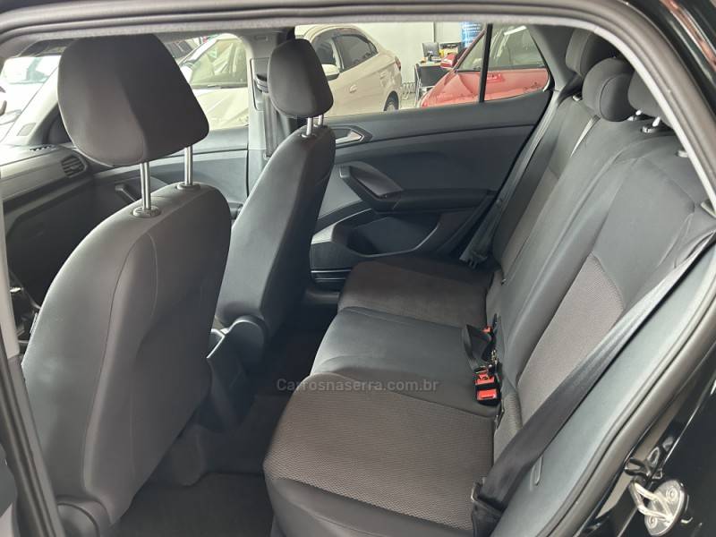 VOLKSWAGEN - T-CROSS - 2023/2023 - Preta - R$ 97.900,00