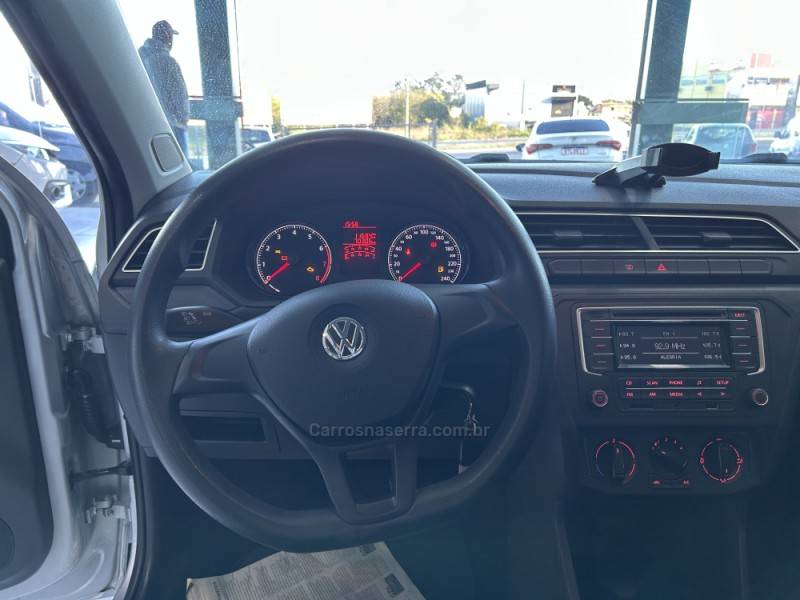 VOLKSWAGEN - GOL - 2021/2022 - Prata - R$ 63.900,00