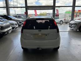 FORD - FIESTA - 2013/2013 - Branca - R$ 34.900,00