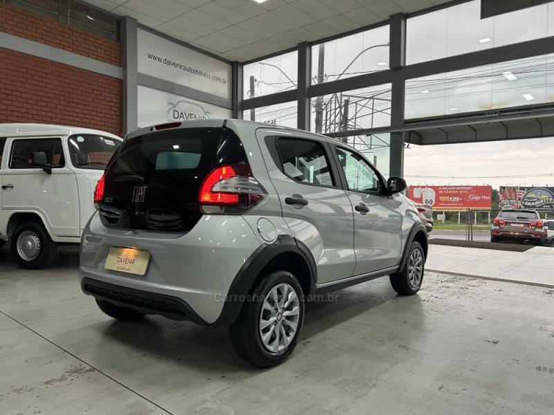 FIAT - MOBI - 2023/2023 - Prata - R$ 56.900,00
