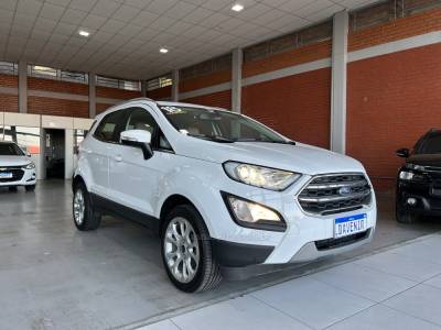 FORD - ECOSPORT - 2017/2018 - Branca - R$ 81.900,00