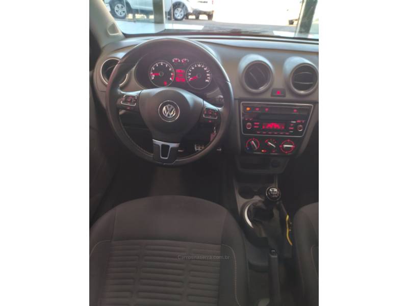 VOLKSWAGEN - GOL - 2015/2015 - Vermelha - R$ 46.900,00