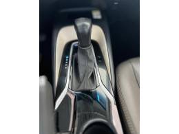 TOYOTA - COROLLA - 2022/2023 - Branca - R$ 149.900,00