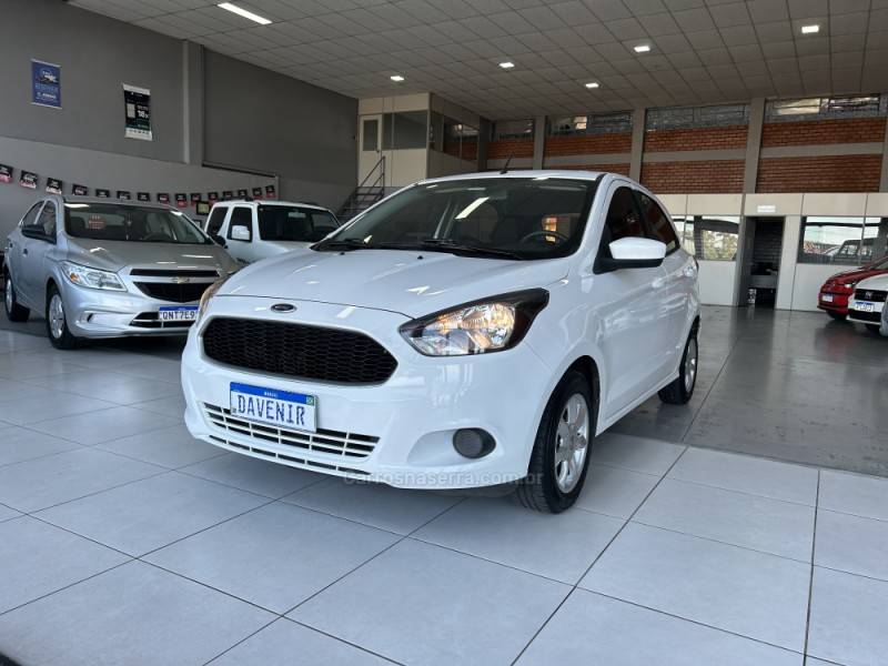 FORD - KA - 2017/2018 - Branca - R$ 49.900,00