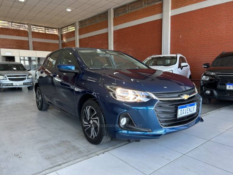 CHEVROLET - ONIX - 2024/2024 - Azul - R$ 74.900,00