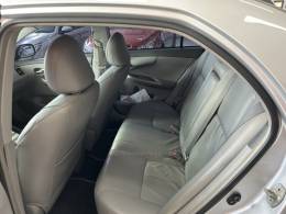TOYOTA - COROLLA - 2008/2009 - Prata - R$ 59.900,00