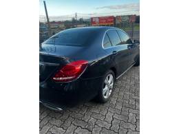 MERCEDES-BENZ - C 180 - 2016/2016 - Preta - R$ 110.000,00