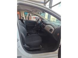 CHEVROLET - ONIX - 2018/2018 - Branca - R$ 49.900,00