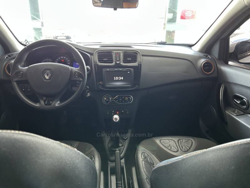 RENAULT - SANDERO - 2019/2020 - Branca - R$ 63.900,00