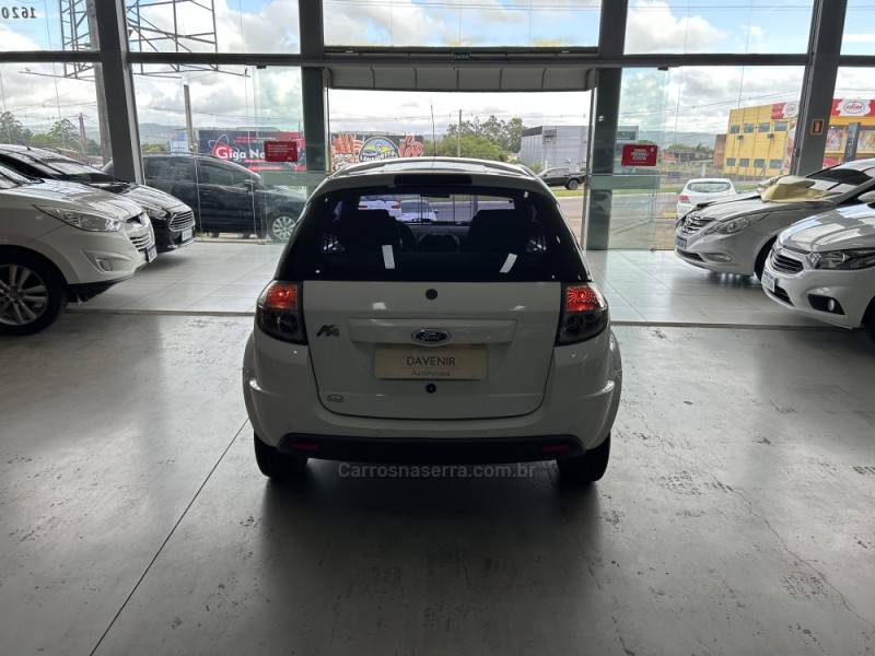 FORD - KA - 2013/2013 - Branca - R$ 29.900,00