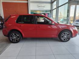 VOLKSWAGEN - GOLF - 2014/2014 - Vermelha - R$ 59.900,00