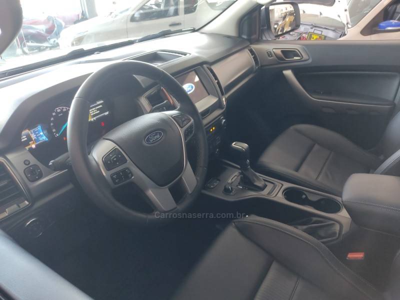 FORD - RANGER - 2021/2022 - Branca - R$ 239.000,00