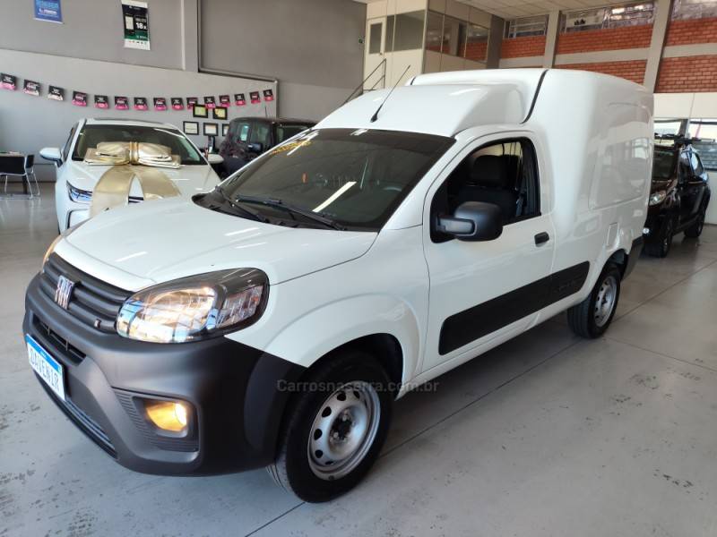 FIAT - FIORINO - 2023/2024 - Branca - R$ 99.800,00