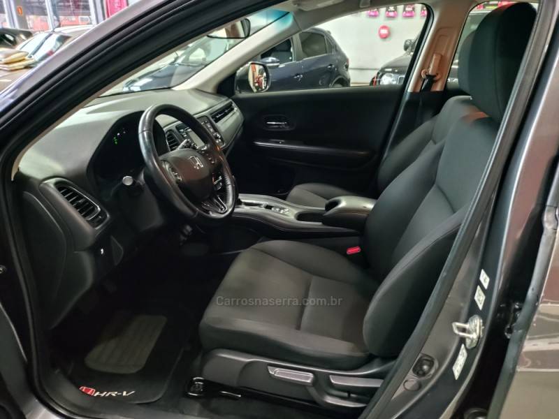 HONDA - HR-V - 2017/2017 - Cinza - R$ 93.900,00