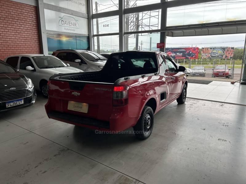 CHEVROLET - MONTANA - 2013/2013 - Vermelha - R$ 42.900,00