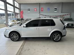 VOLKSWAGEN - GOLF - 2012/2013 - Prata - R$ 61.900,00