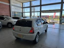 RENAULT - CLIO - 2015/2016 - Branca - R$ 38.900,00