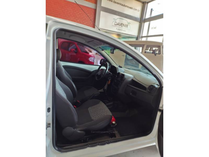 FORD - KA - 2013/2013 - Branca - R$ 28.900,00