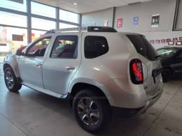 RENAULT - DUSTER - 2015/2016 - Prata - R$ 68.900,00