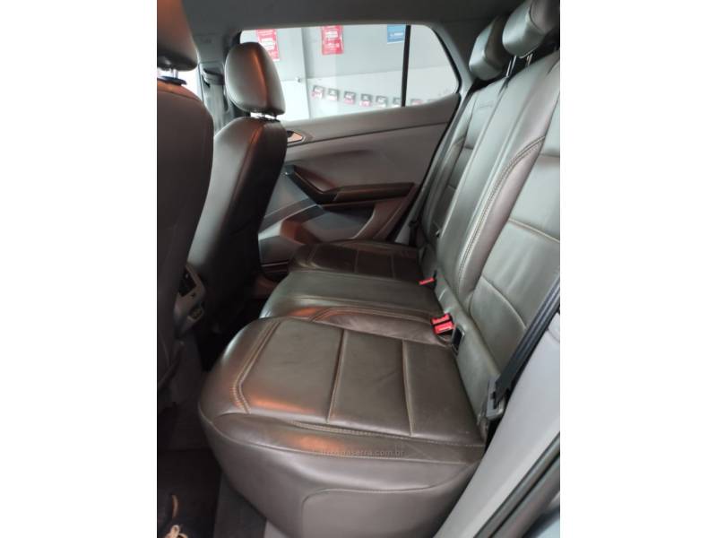 VOLKSWAGEN - T-CROSS - 2020/2020 - Cinza - R$ 95.900,00