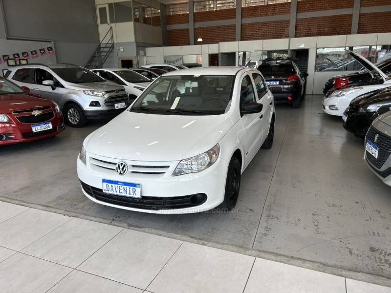 VOLKSWAGEN - GOL - 2009/2010 - Branca - R$ 22.900,00