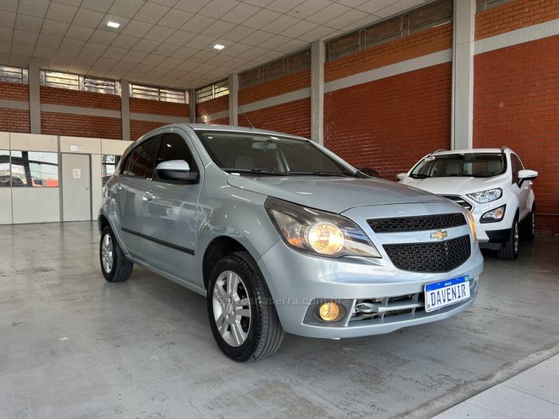 CHEVROLET - AGILE - 2009/2010 - Prata - R$ 33.900,00