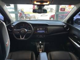 NISSAN - KICKS - 2022/2022 - Cinza - R$ 105.900,00