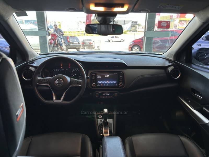 NISSAN - KICKS - 2022/2022 - Cinza - R$ 105.900,00