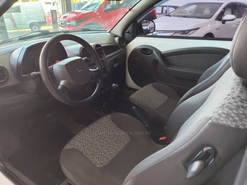 FORD - KA - 2013/2013 - Branca - R$ 28.900,00