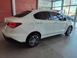 FIAT - CRONOS - 2021/2022 - Branca - R$ 75.900,00