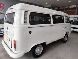 VOLKSWAGEN - KOMBI - 2009/2010 - Branca - R$ 91.900,00